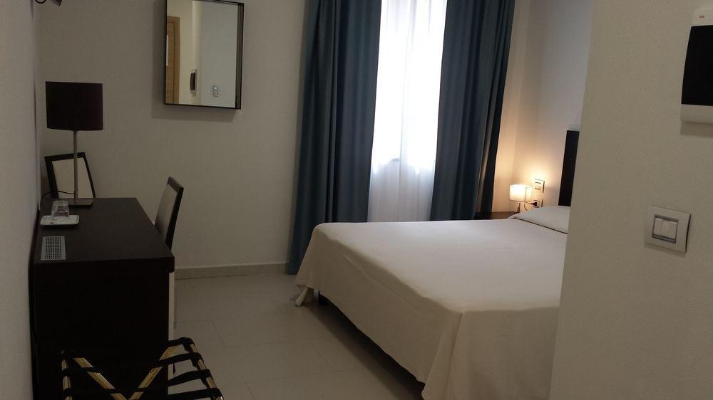 Buddi Hotel Platamona Zewnętrze zdjęcie