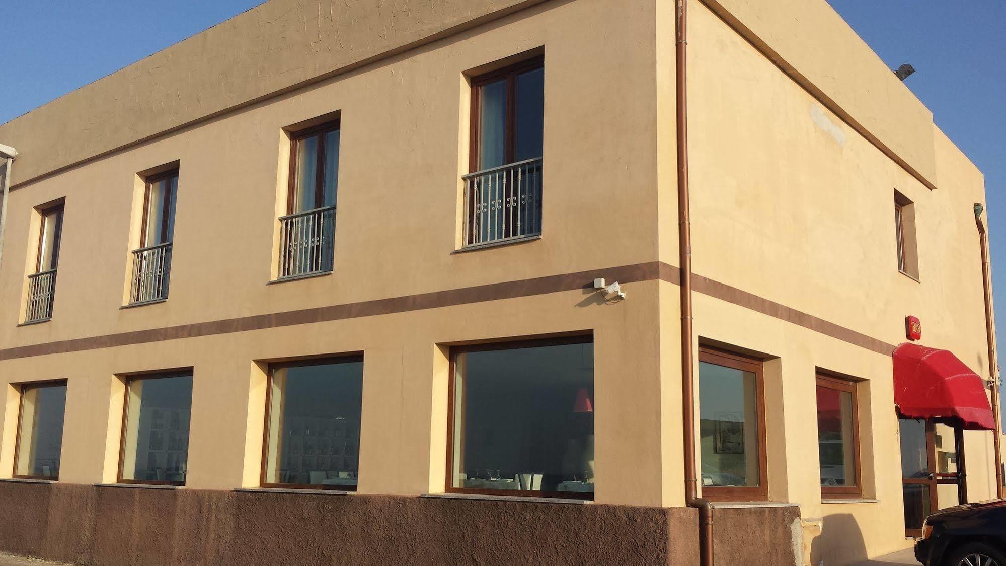 Buddi Hotel Platamona Zewnętrze zdjęcie