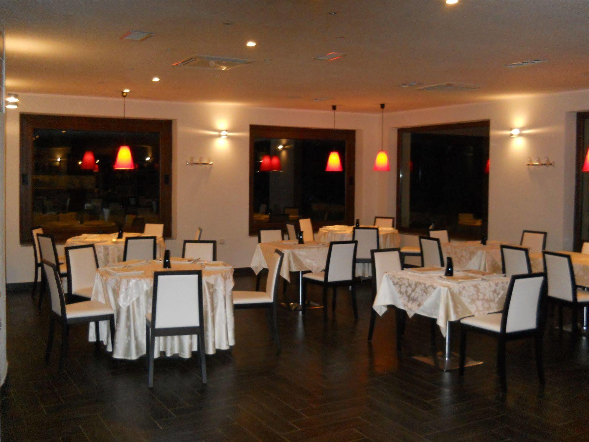 Buddi Hotel Platamona Zewnętrze zdjęcie