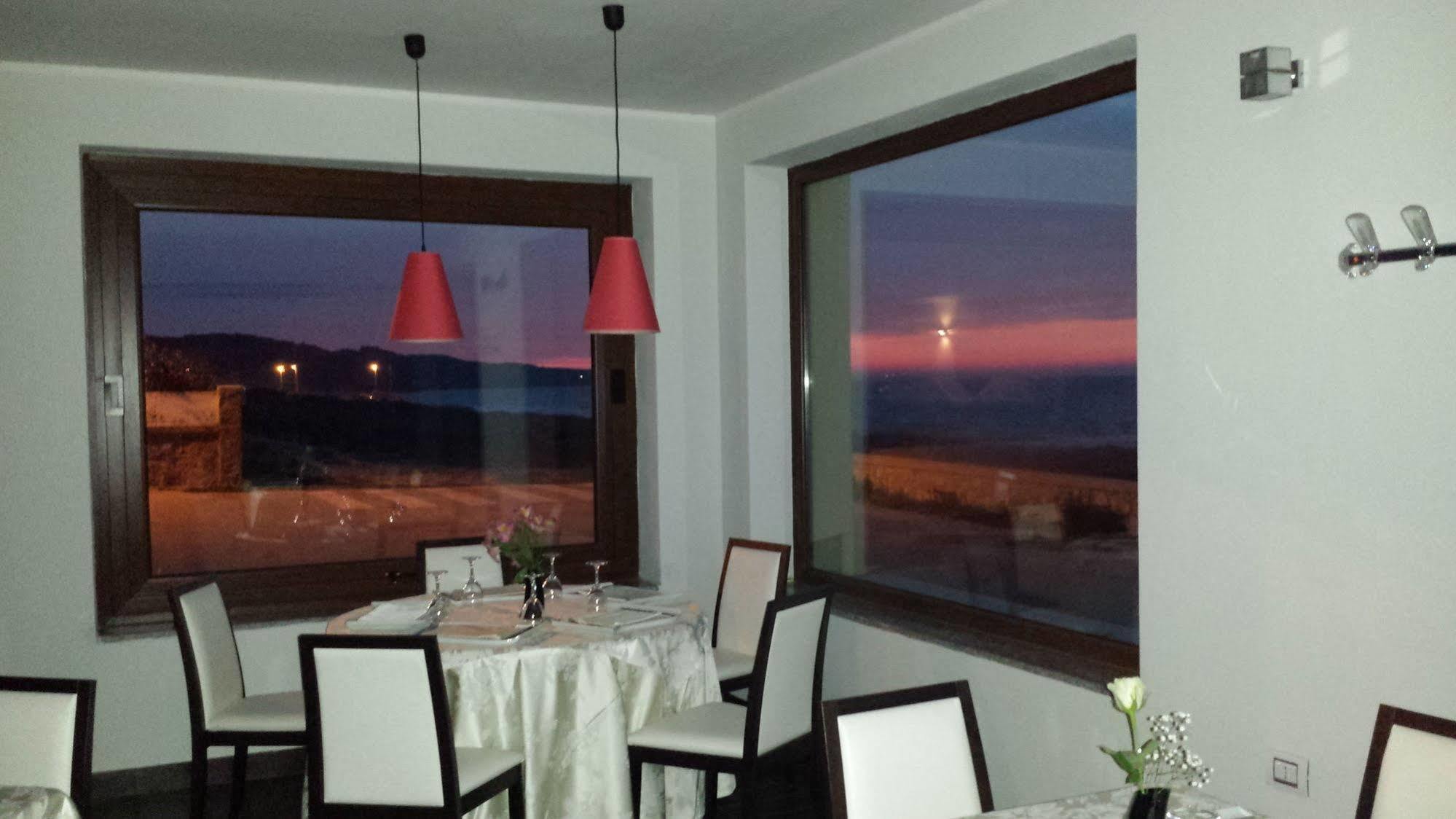 Buddi Hotel Platamona Zewnętrze zdjęcie