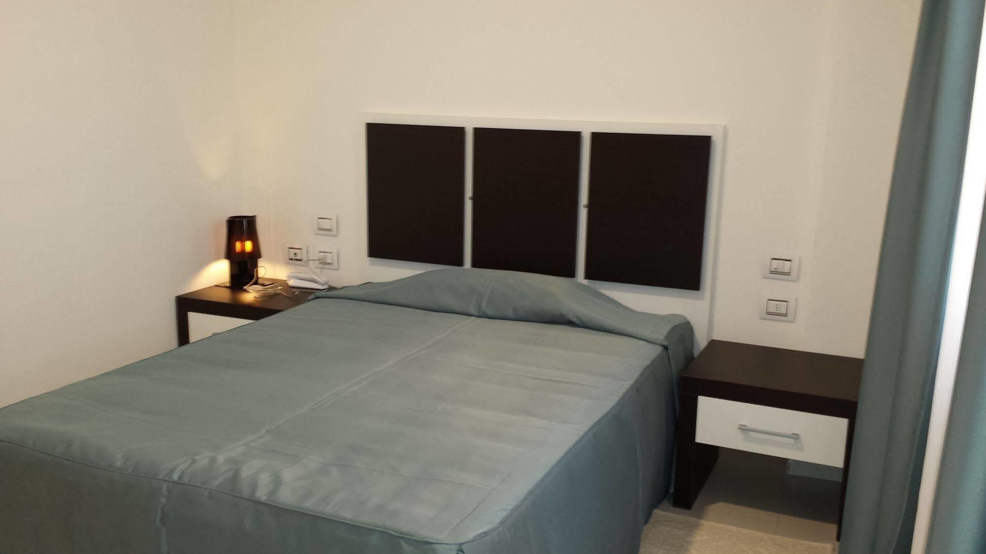 Buddi Hotel Platamona Zewnętrze zdjęcie